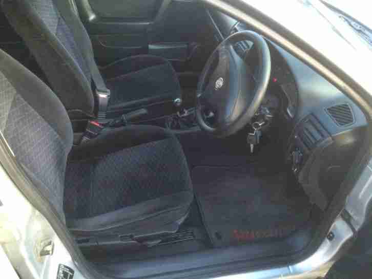 1999 V plate Vauxhall Astra 1400