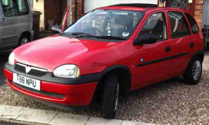 1999 VAUXHALL CORSA CLUB 16V AUTO RED