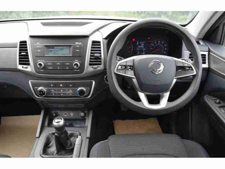 20 70 SSANGYONG MUSSO 2.2 EX DOUBLECAB PICKUP SILVER RED Towbar + VAT **REDUCED*