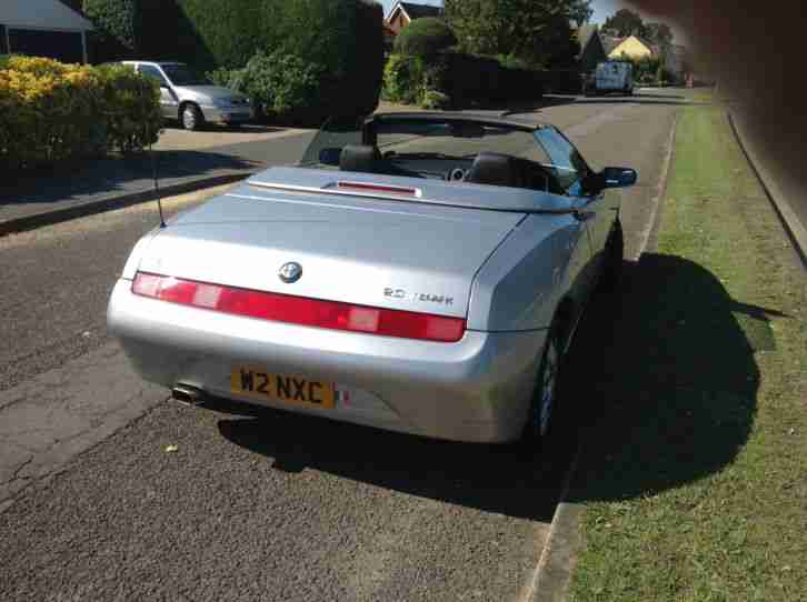 2000 ALFA ROMEO SPIDER LUSSO T-SPARK 16V SILVER PRIVATE PLATE INCLUDED