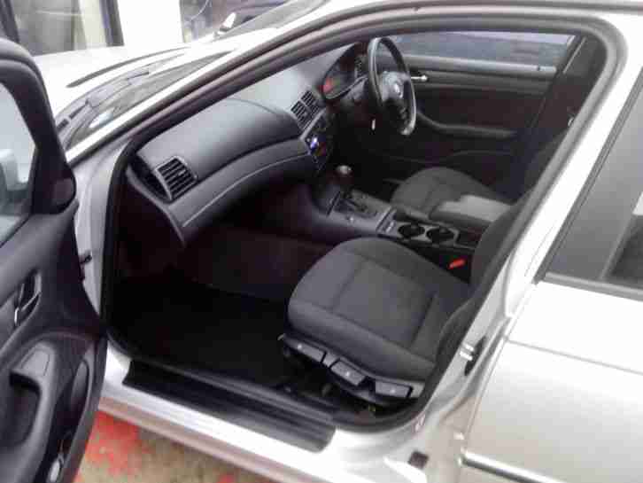 2000 BMW 318 SE TOURING AUTO SILVER