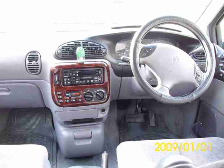 2000 CHRYSLER GRAND VOYAGER LE AUTO BLUE