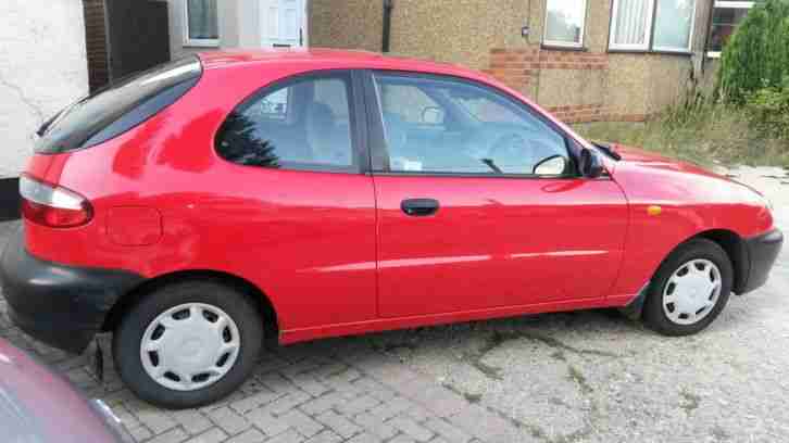 2000 DAEWOO LANOS S RED 1.4 ** ONE OWNER FROM NEW ** GENUINE CAR