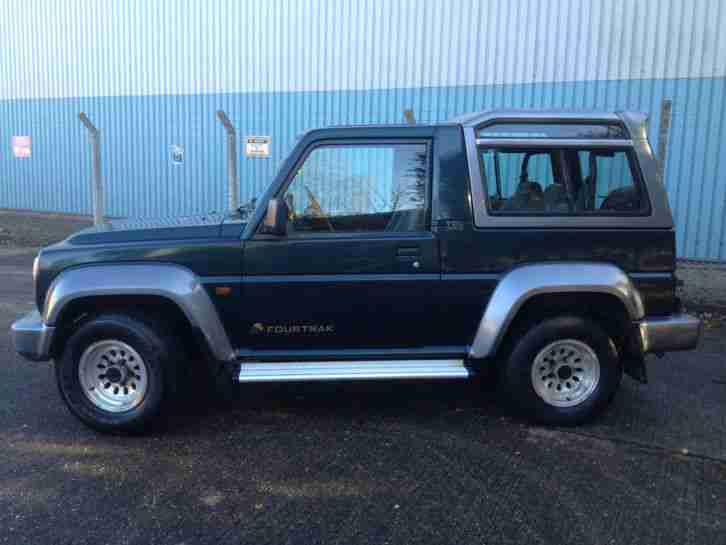 2000 DAIHATSU FOURTRAK TDL LIMITED - 7 SEATER - 1 LADY OWNER - 4X4
