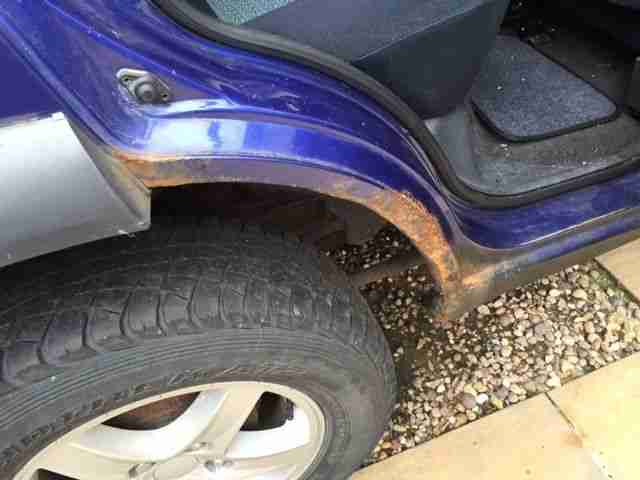 2000 DAIHATSU TERIOS EL BLUE