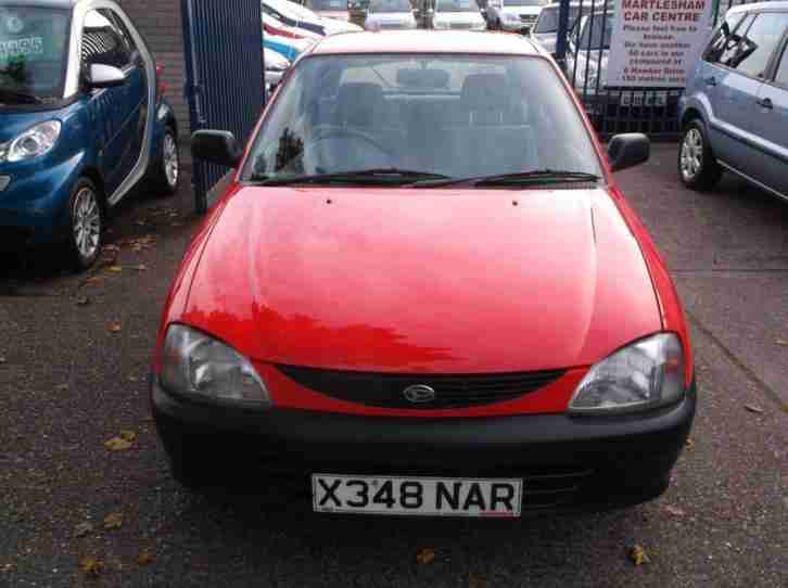 2000 Daihatsu Charade 2000 LXI SE RED 1.3 *LOW INSURANCE* *ECONOMICAL* 5 door...