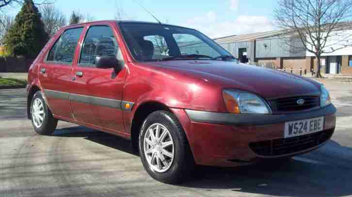 2000 FORD FIESTA LX ZETEC RED