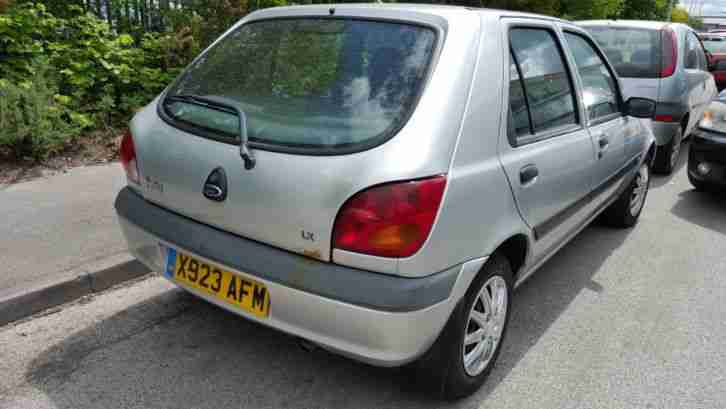 2000 Ford Fiesta 1.25i 16v LX a/c * CLUTCH slipping *