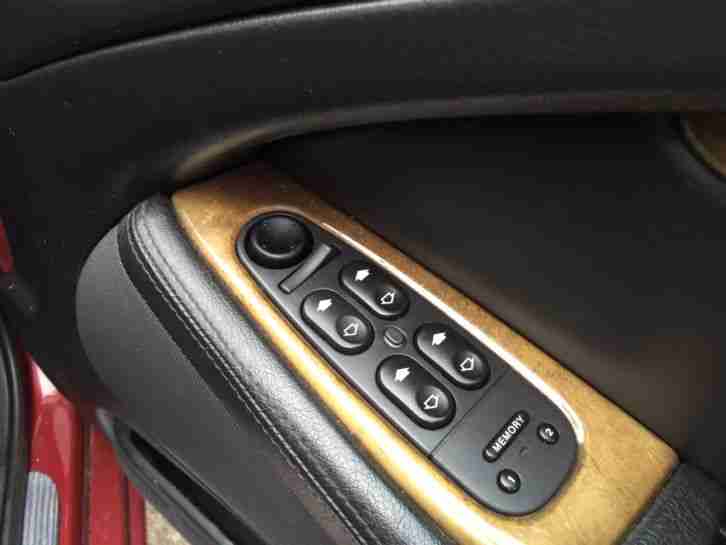 2000* JAGUAR S-TYPE 3.0 V6 SE AUTO 4 DOOR SALOON