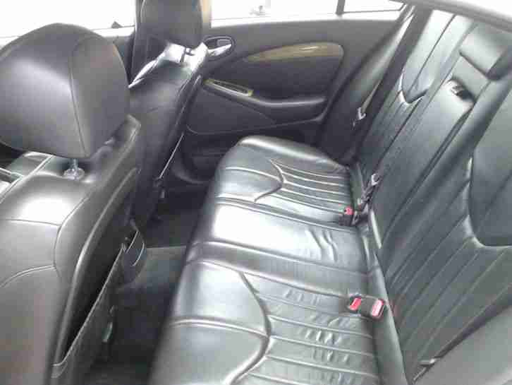 2000 JAGUAR S-TYPE V6 AUTO SILVER - MOT until January 2016