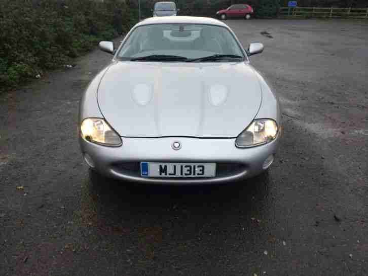 2000 JAGUAR XKR 4.0 SUPERCHARGED SILVER