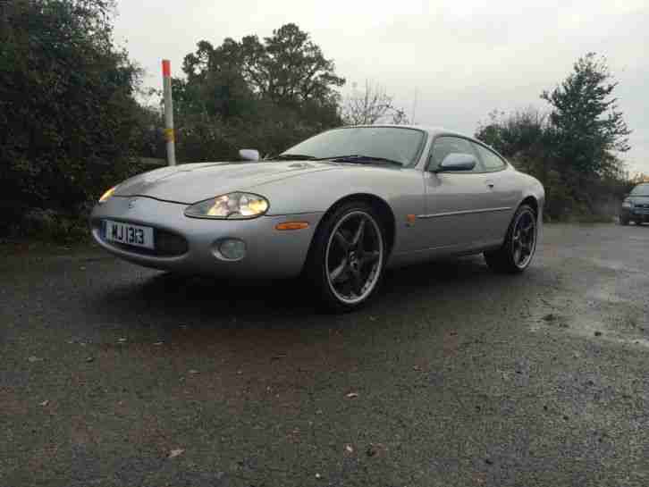 2000 XKR 4.0 SUPERCHARGED SILVER