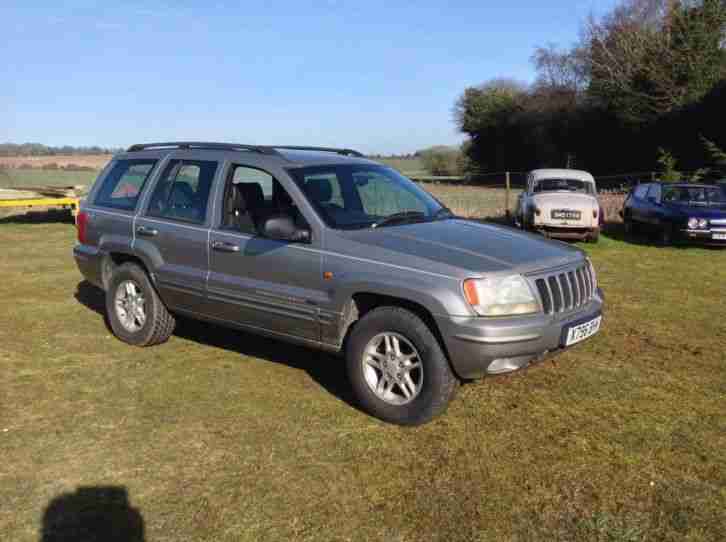 2000 JEEP GRAND CHEROKEE LIMITED SILVER 86,166 miles spares or repair 4x4