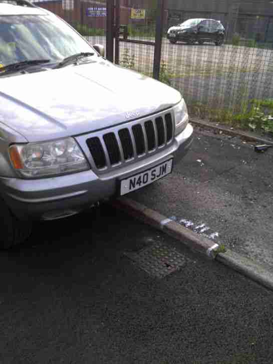 2000 JEEP GRAND CHEROKEE LIMITED V8 SILVER
