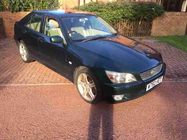 2000 LEXUS IS200 SE GREEN, 7 months mot,