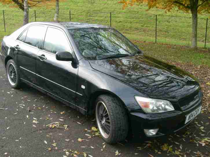 2000 LEXUS IS200 SPORT BLACK