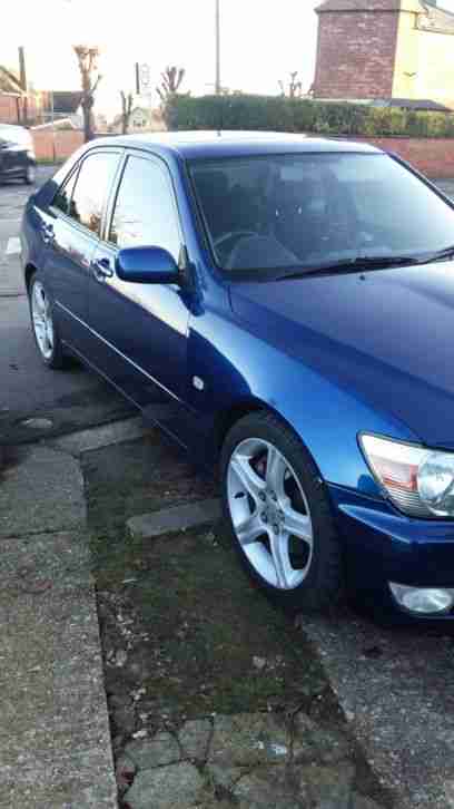 2000 LEXUS IS200 SPORT BLUE 10 Month MOT - Spares & Repair Only