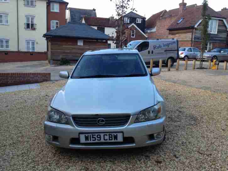 2000 LEXUS IS200 W REG SPORT SILVER