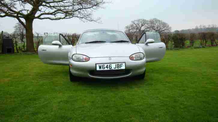 2000 MAZDA MX-5 SILVER