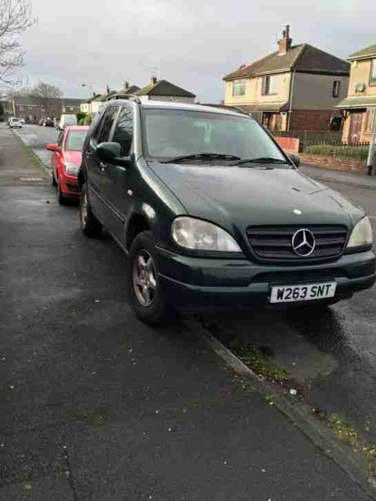 2000 MERCEDES ML 270 CDI GREEN