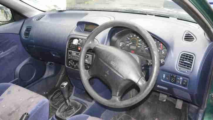 2000 MITSUBISHI CARISMA EQUIPPE GDI GREEN