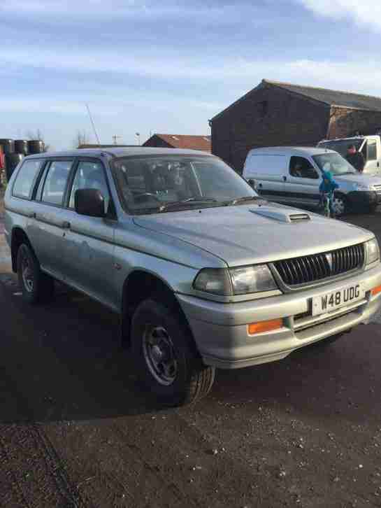 2000 MITSUBISHI CHALLENGER GLX TD SILVER SHOGUN PAJERO 4x4 SPARES OR REPAIRS