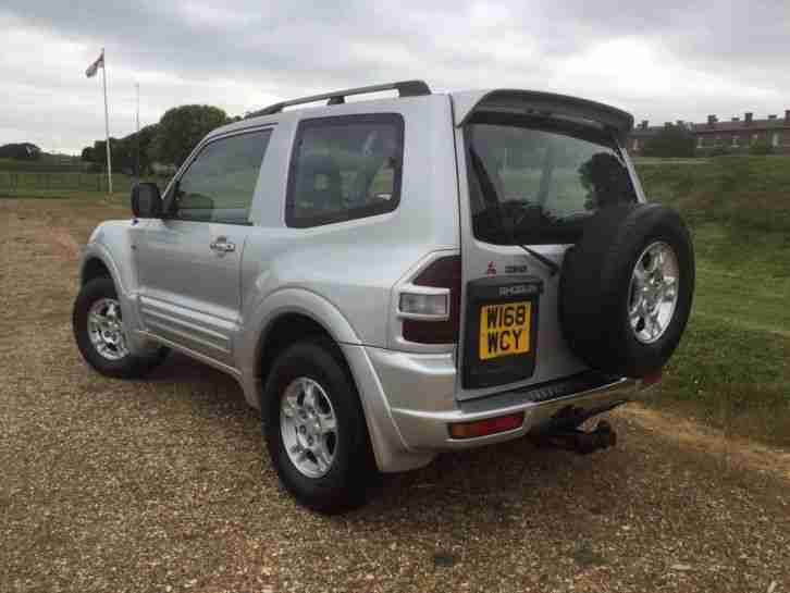 2000 MITSUBISHI SHOGUN DI-D GLS SWB SILVER