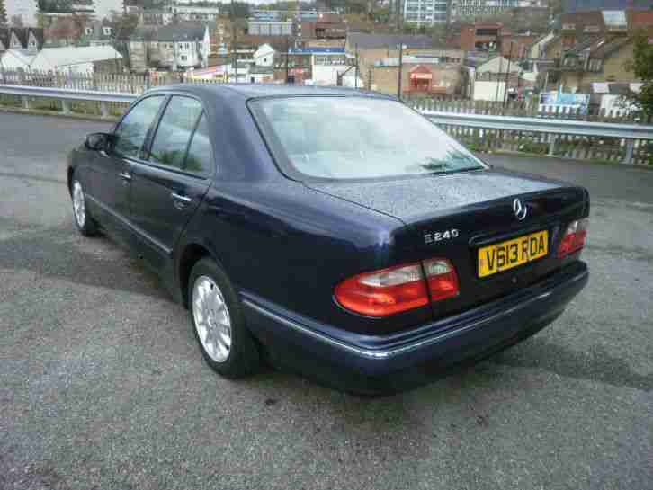 2000 Mercedes-Benz E240 2.4 Automatic Elegance New Model