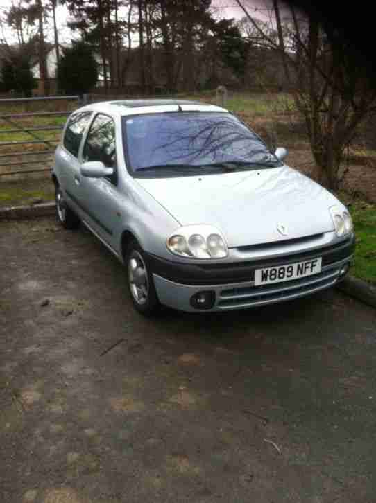 2000 CLIO 16V SILVER