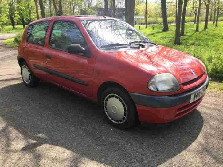 2000 RENAULT CLIO GRANDE RN RED 12 MONTH MOT READY TO GO