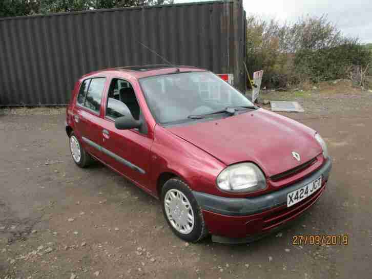 2000 Renault Clio 1.2 Grande Petrol Manual 5 Door Hatchback Red Cheap MOT