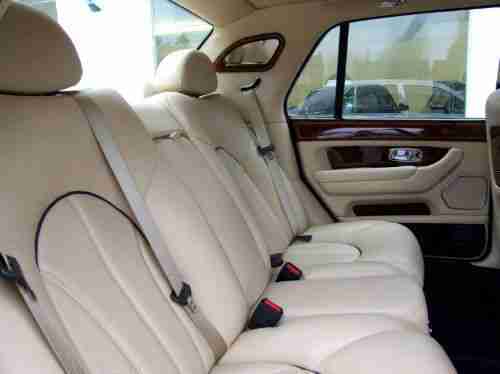 2000 Rolls-Royce Silver Seraph, Silver