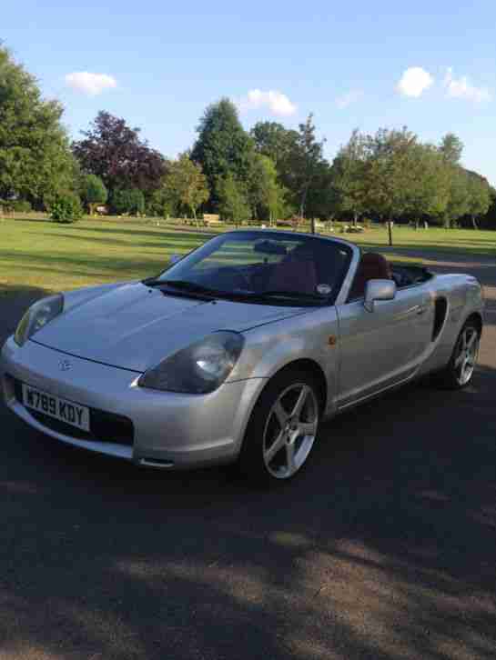 2000 TOYOTA MR2 ROADSTER VVTI SILVER