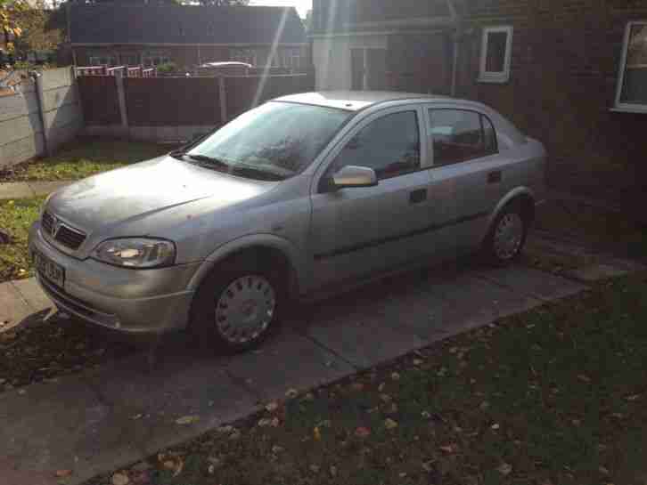 2000 VAUXHALL ASTRA CLUB 8V SILVER