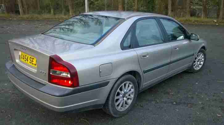 2000 VOLVO S80 2.4 GOLD SUPERB FOR AGE 12 MONTHS MOT