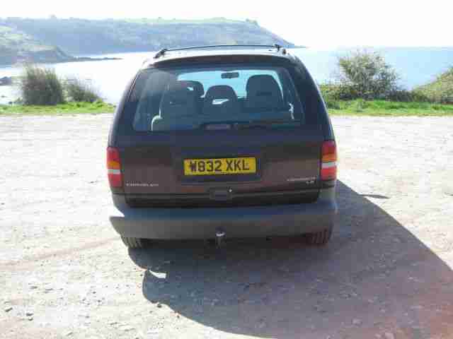 2000 (W) Chrysler Voyager LE, 1995cc Petrol, 5 Speed Manual