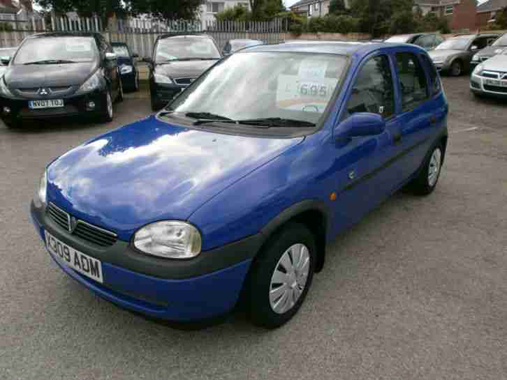 2000 x Vauxhall Corsa 1.2i 16v Club 5 door good mot