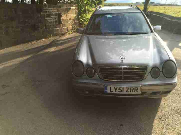 2001/51 SILVER MERCEDES BENZ E320 CDI AVANTGARDE AUTO ESTATE DIESEL 0.99p