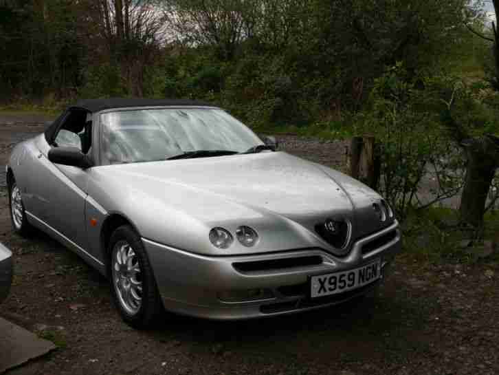 2001 ALFA ROMEO SPIDER 2.0 SILVER,,SUPERB CONDITION,,2 OWNERS ONLY POWER HOOD
