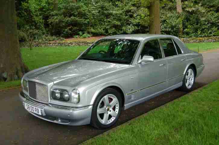 2001 Bentley Arnage Red Label Le Mans 82k Miles and 13 Service history stamps!