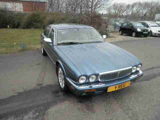 2001 DAIMLER XJ SERIES 4.0 AUTO SUPER V8 LWB