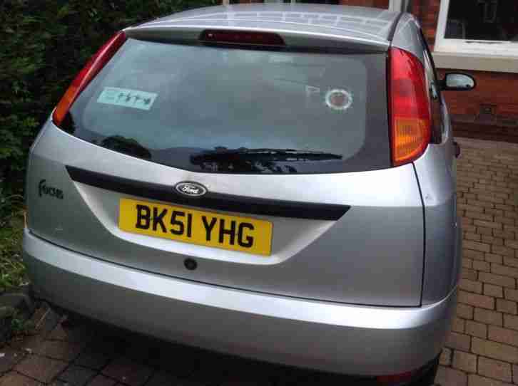 2001 FORD FOCUS ZETEC SILVER
