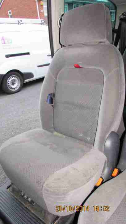 2001 FORD GALAXY GHIA 24V AUTO RED