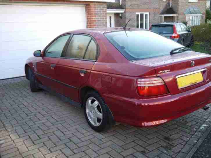 2001 HONDA ACCORD HATCH VTEC SE AUTO RED