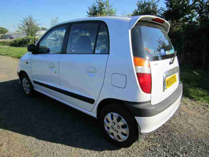 2001 HYUNDAI AMICA 1.0 SI AUTO WHITE SPARES OR REPAIRS - LOW MILEAGE