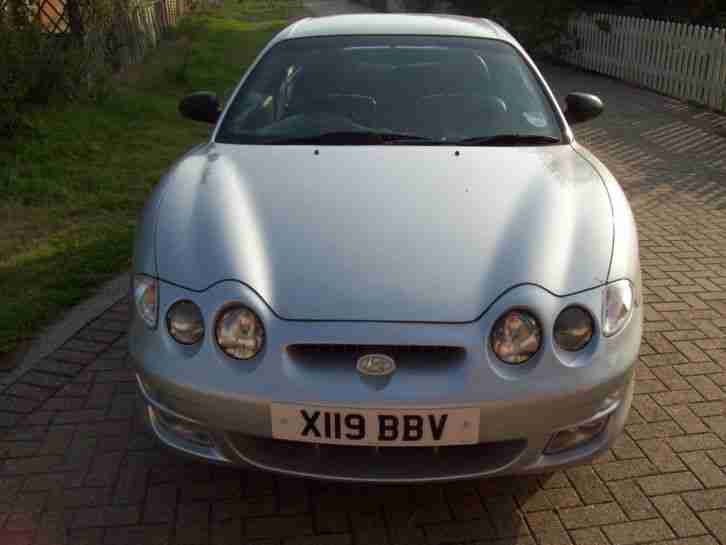 2001 HYUNDAI COUPE SE SILVER