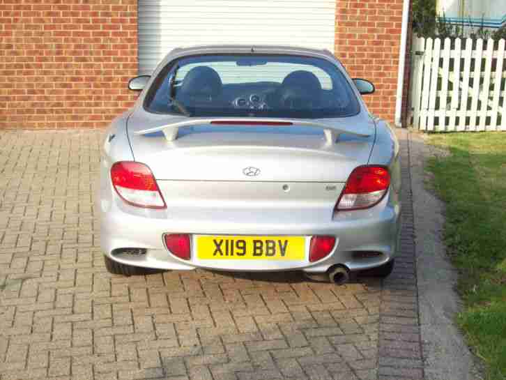 2001 HYUNDAI COUPE SE SILVER