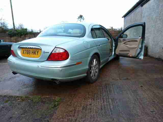 2001 JAGUAR S-TYPE V6 SE AUTO GREEN
