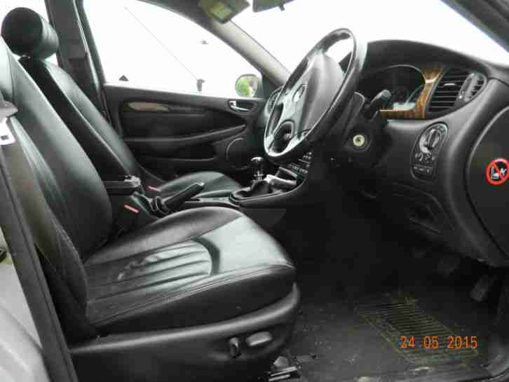 2001 JAGUAR X-TYPE V6 SE SILVER