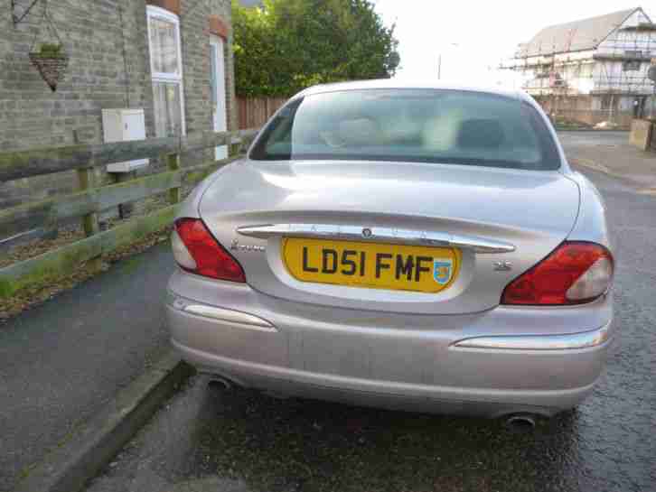 2001 JAGUAR X-TYPE V6 SE SILVER - GREAT CONDITION, LONG MOT